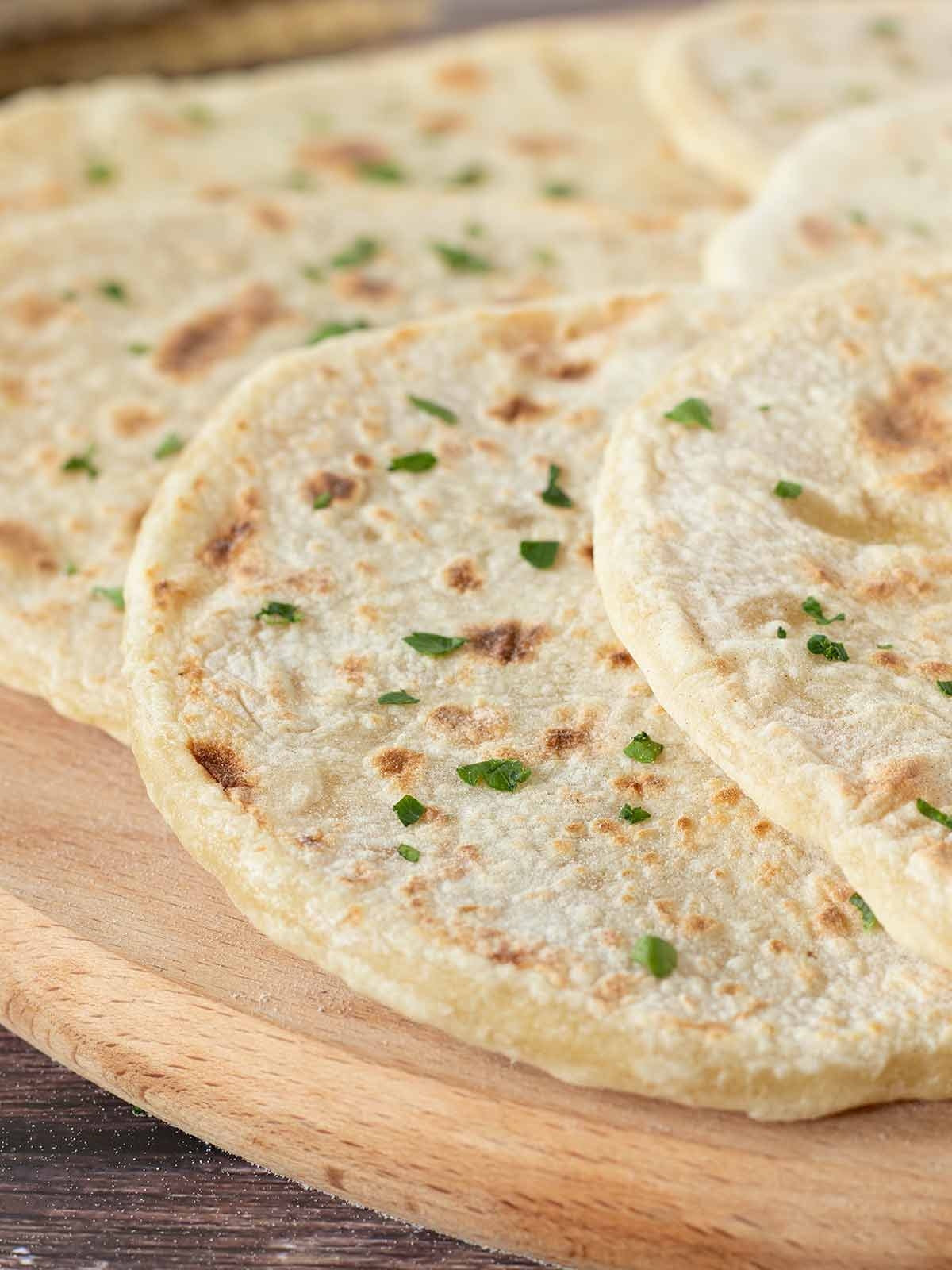 Unleavened Bread For Passover No Yeast 3 Ingredients Go Eat Green