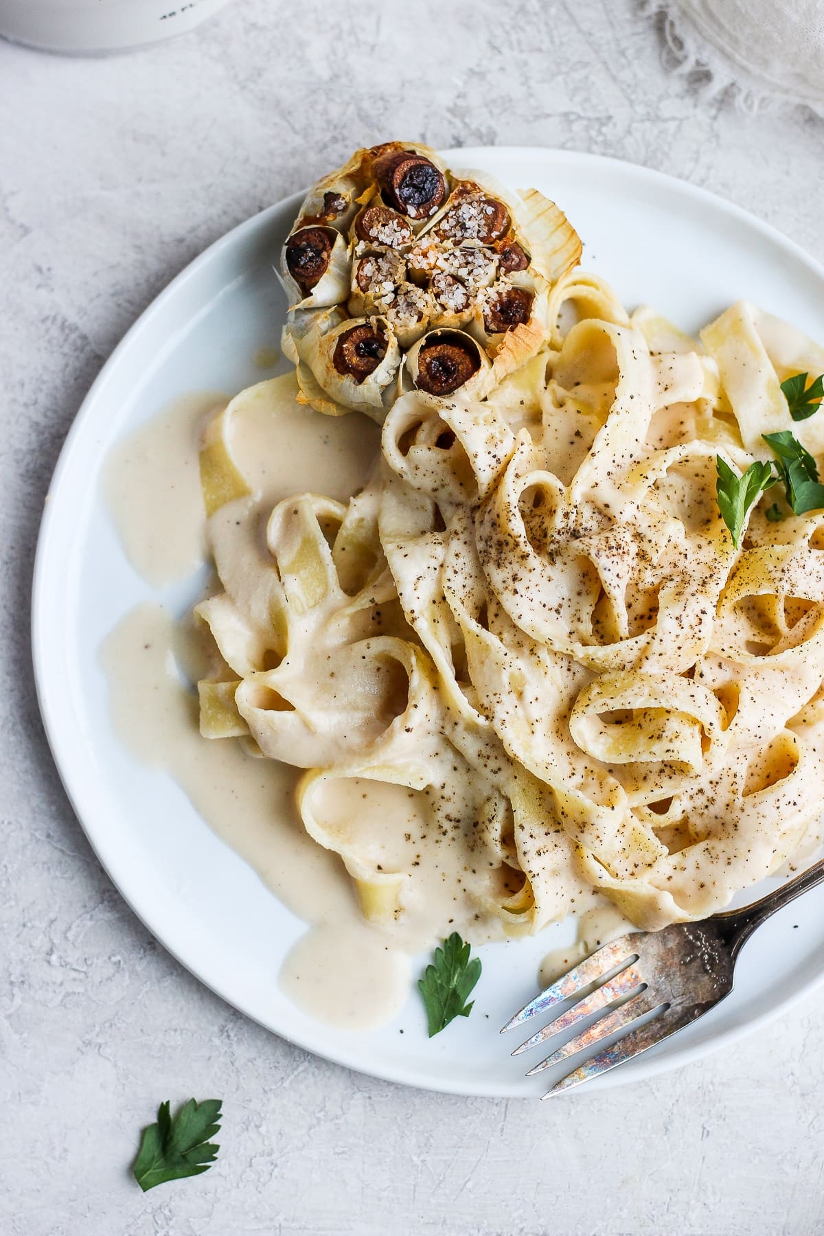 Vegan Roasted Garlic Alfredo Sauce The Wooden Skillet