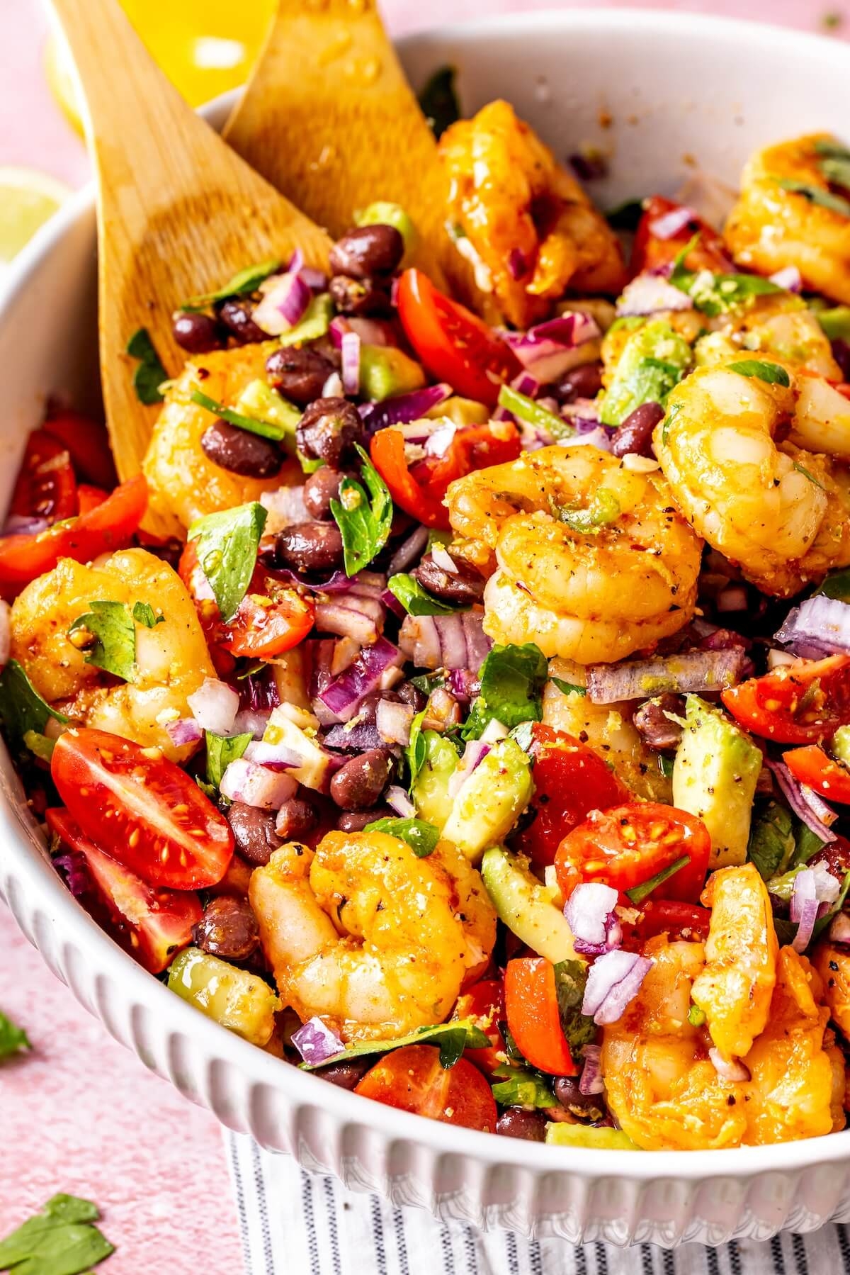 ZESTY SHRIMP AND BLACK BEAN SALAD ZESTY SHRIMP AND BLACK BEAN SALAD